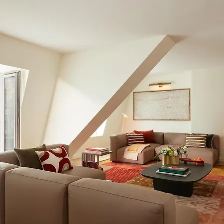 Villa-des-pres Paris