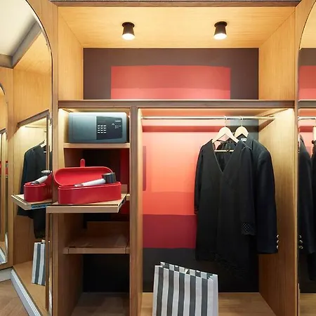 Villa-des-pres Paris