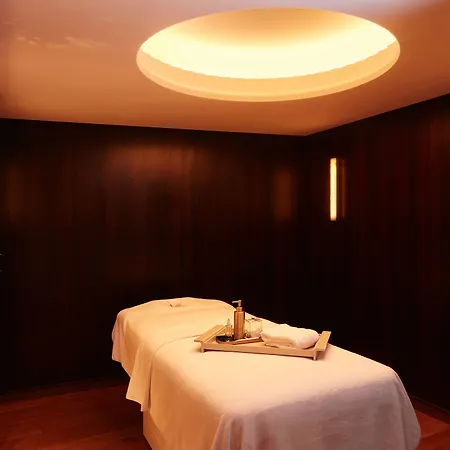 Villa-des-pres Paris