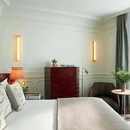 Hotel Villa-des-pres 5*